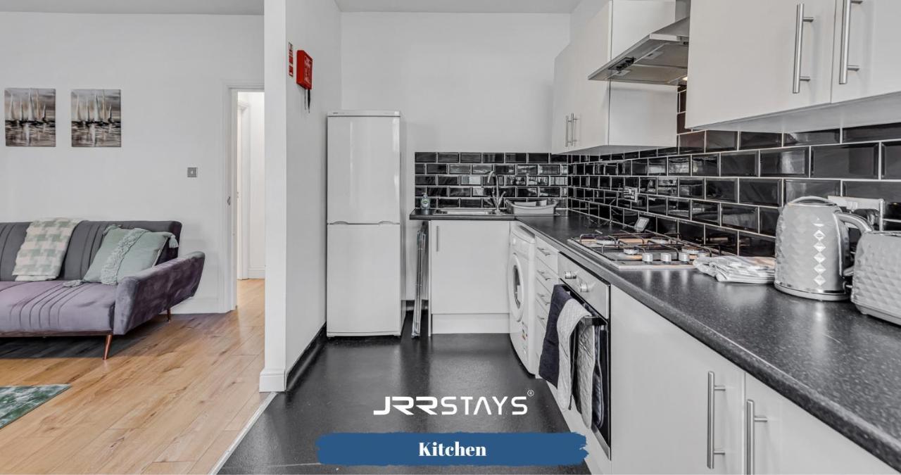 Cardiff Stylish 2 Bedroom Sleeps 6 Wi-Fi - Jrr Stays מראה חיצוני תמונה