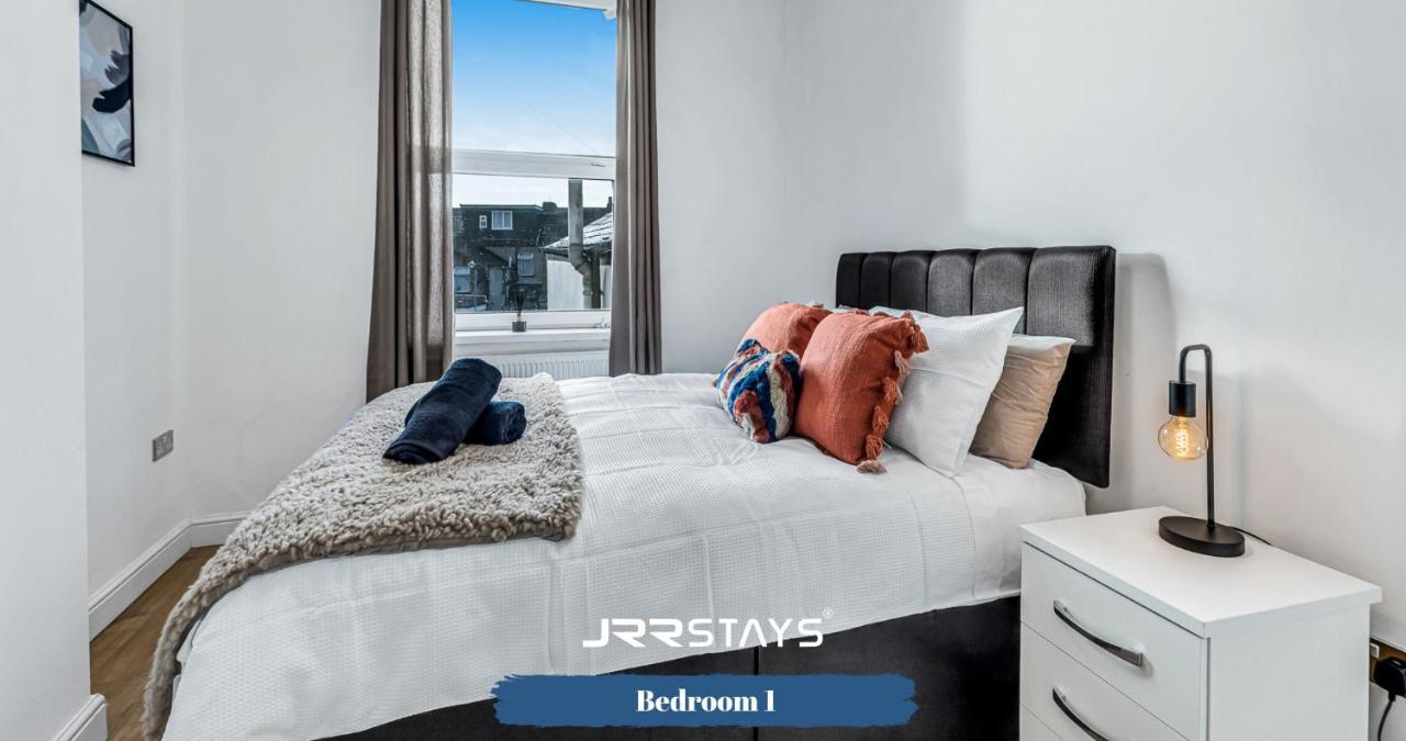 Cardiff Stylish 2 Bedroom Sleeps 6 Wi-Fi - Jrr Stays מראה חיצוני תמונה