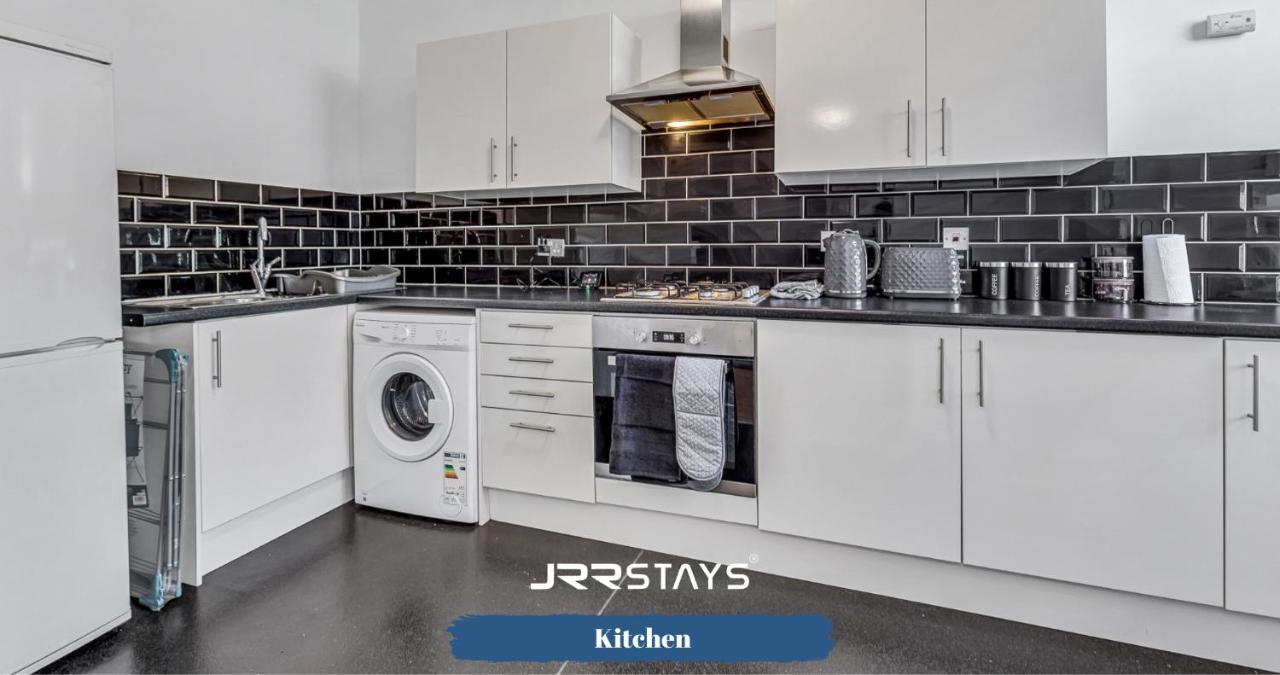 Cardiff Stylish 2 Bedroom Sleeps 6 Wi-Fi - Jrr Stays מראה חיצוני תמונה